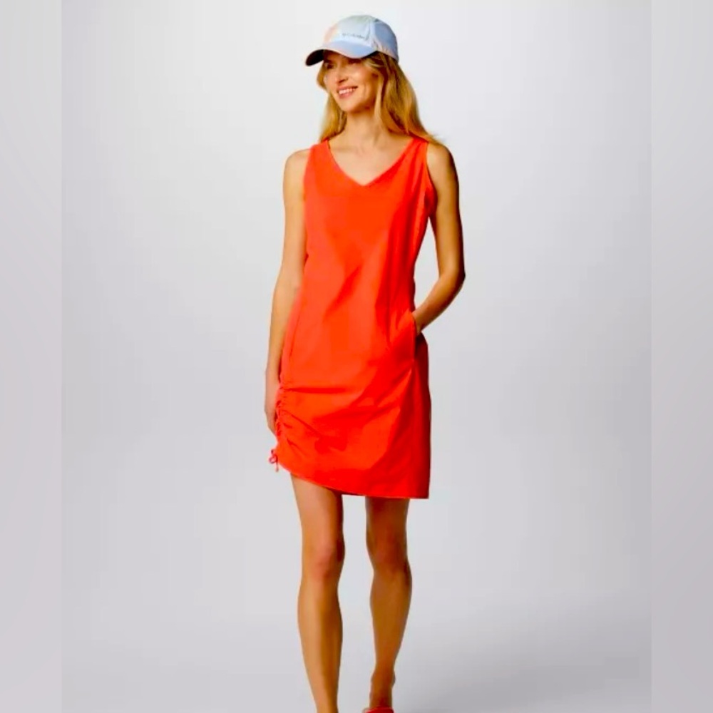 Columbia Coral Sleeveless V-Neck Active Midi Dress